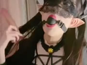 Asyalı zayıf kız küçük şeytan mastürbasyonu